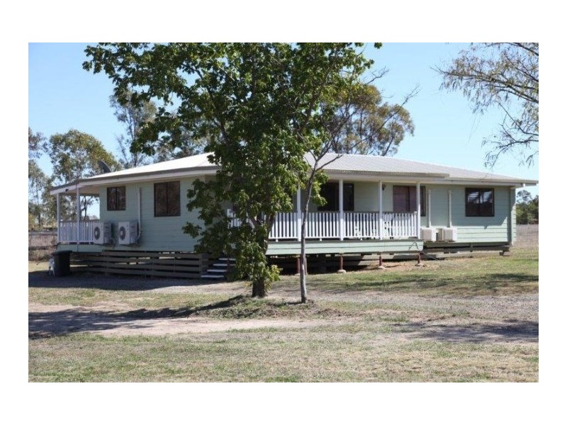 11 Roslyn Drive, Roma QLD 4455