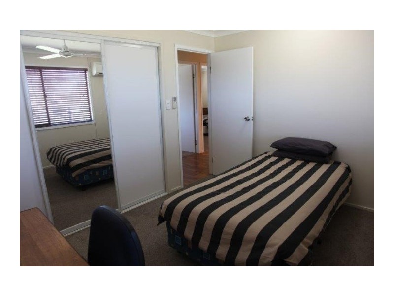11 Roslyn Drive, Roma QLD 4455