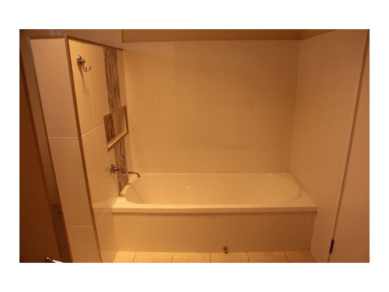 11 Roslyn Drive, Roma QLD 4455