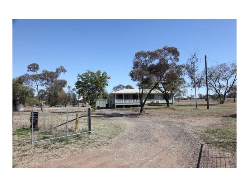 11 Roslyn Drive, Roma QLD 4455