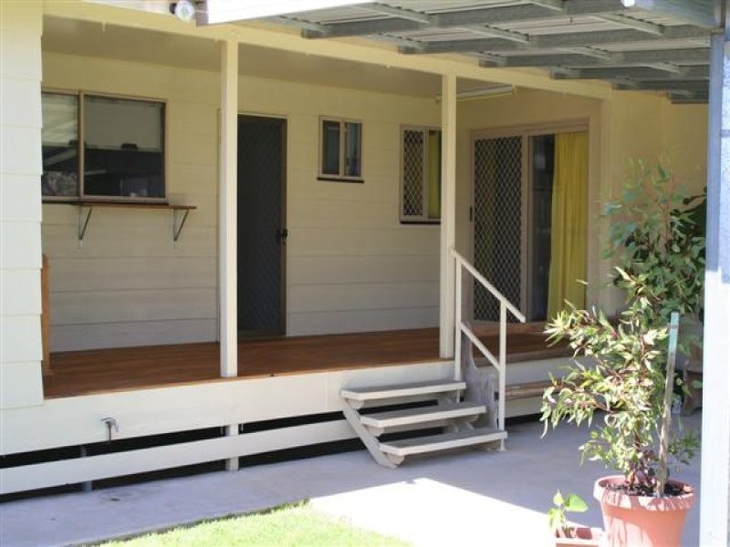 117 Currey Street, Roma QLD 4455