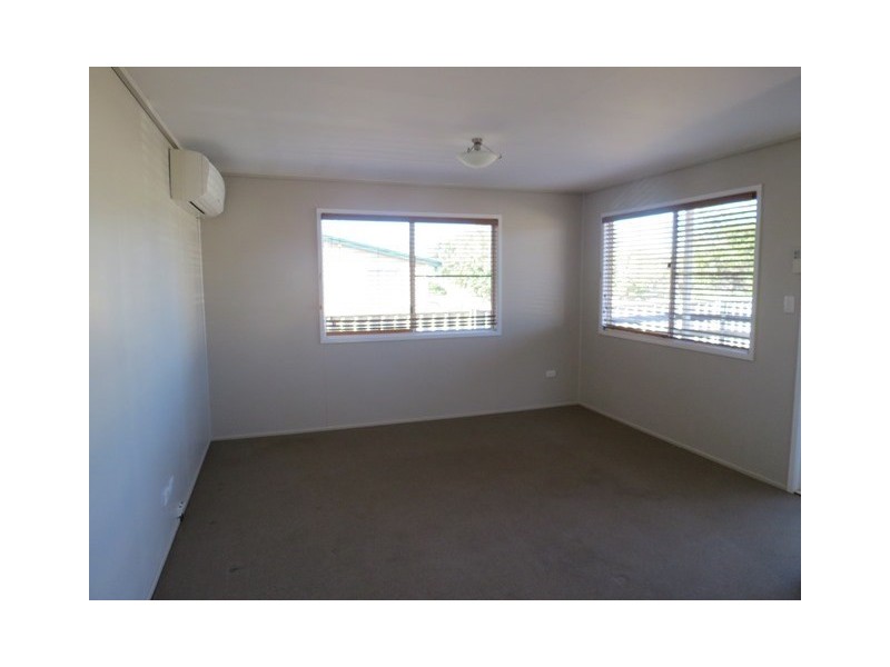13 Mullavey Street, Roma QLD 4455