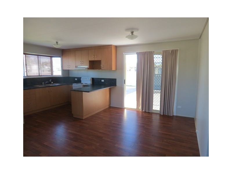 13 Mullavey Street, Roma QLD 4455