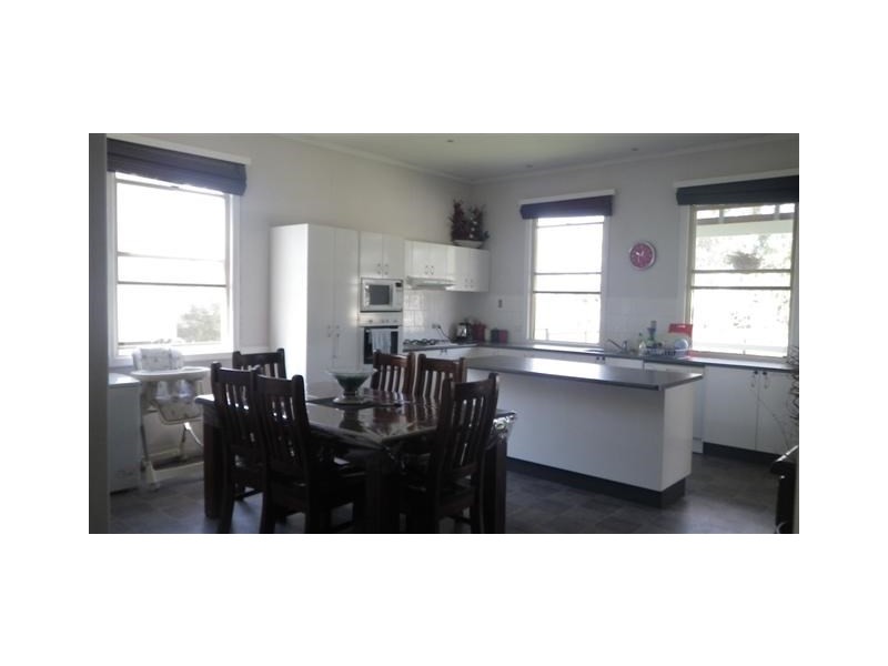 80 Quintin Street, Roma QLD 4455