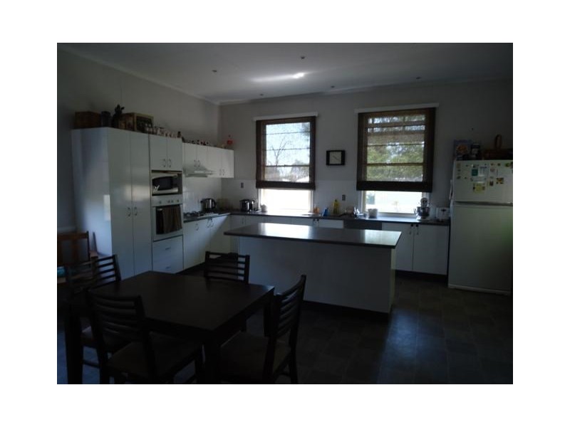 80 Quintin Street, Roma QLD 4455