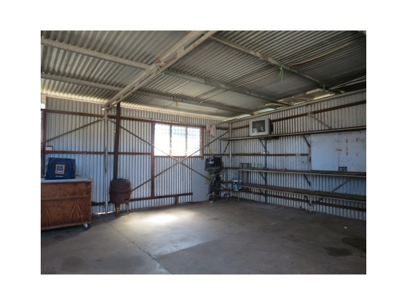 13 Charles Street, Roma QLD 4455