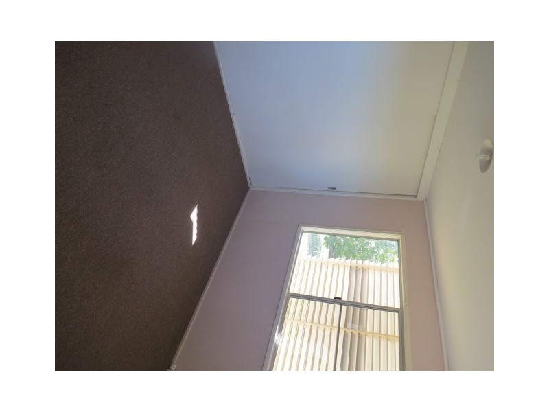 17 Chrystal Street, Roma QLD 4455