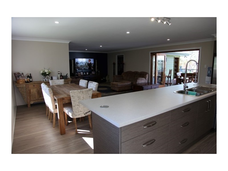 28-32 Edwardes Street, Roma QLD 4455