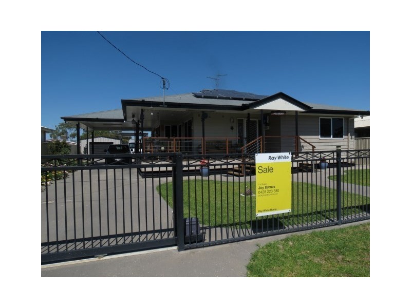 4 Courtney Street, Roma QLD 4455