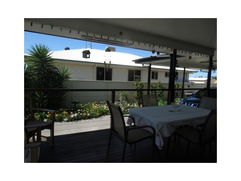 4 Courtney Street, Roma QLD 4455