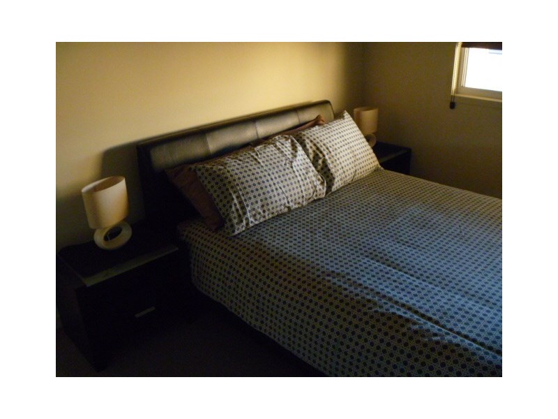 1/2 Harms Street, Roma QLD 4455