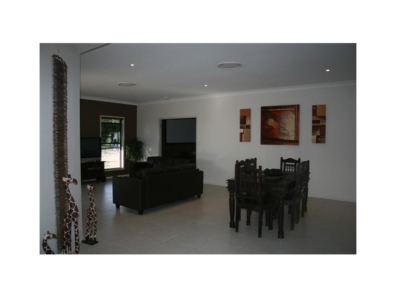 2 Webb Court, Roma QLD 4455