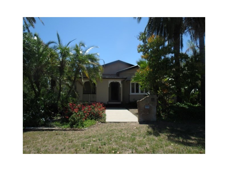 51 Miscamble Street, Roma QLD 4455