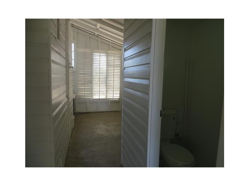 16 Twine Street, Roma QLD 4455
