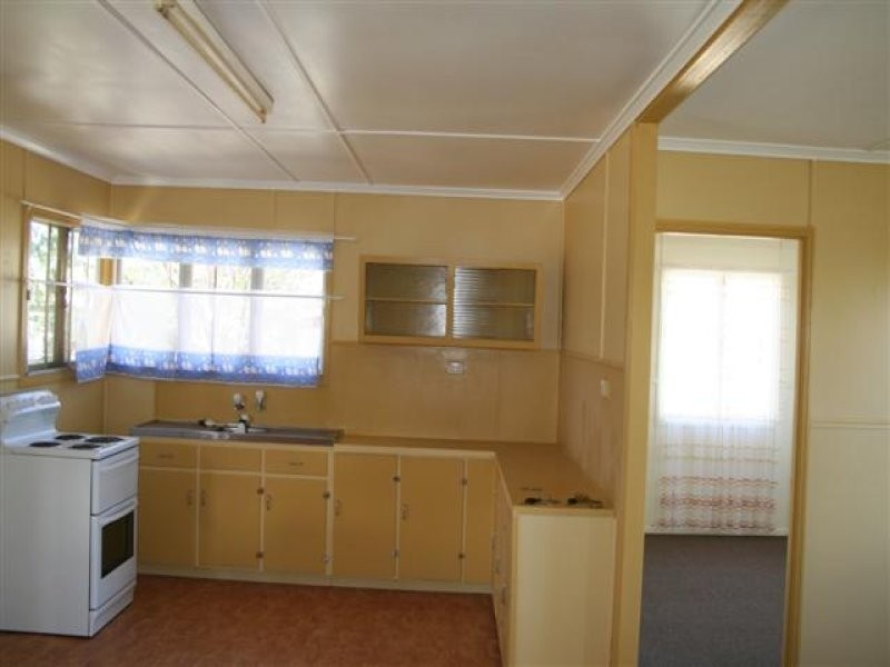 43 Foott Street, Roma QLD 4455