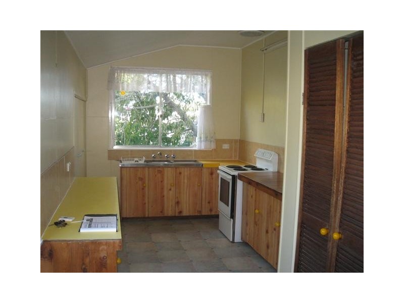 8 Prince Street, Roma QLD 4455