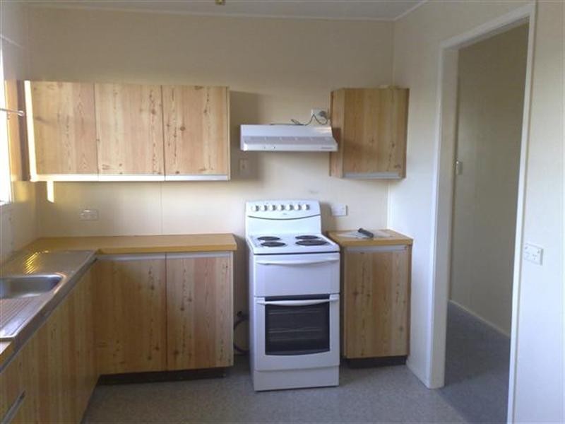 33 Chrystal Street, Roma QLD 4455