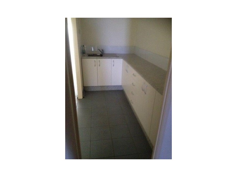 121 McDowall Street, Roma QLD 4455