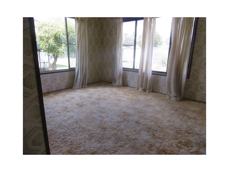 32 Howard Street, Roma QLD 4455