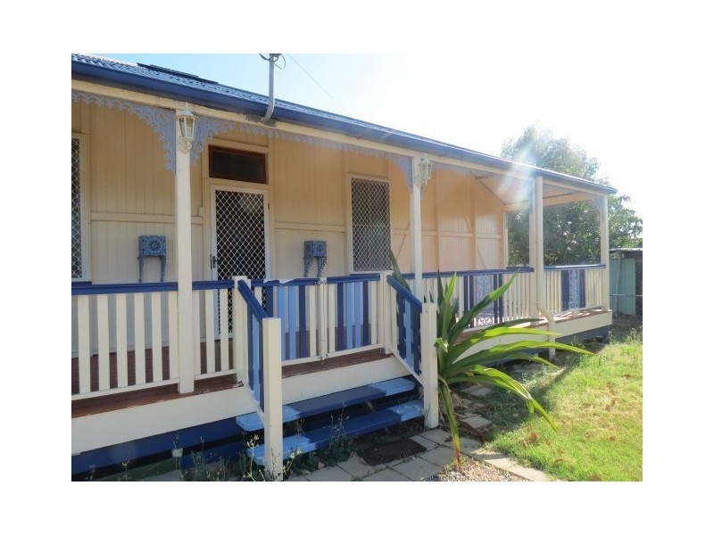 1 Mayne Street, Roma QLD 4455