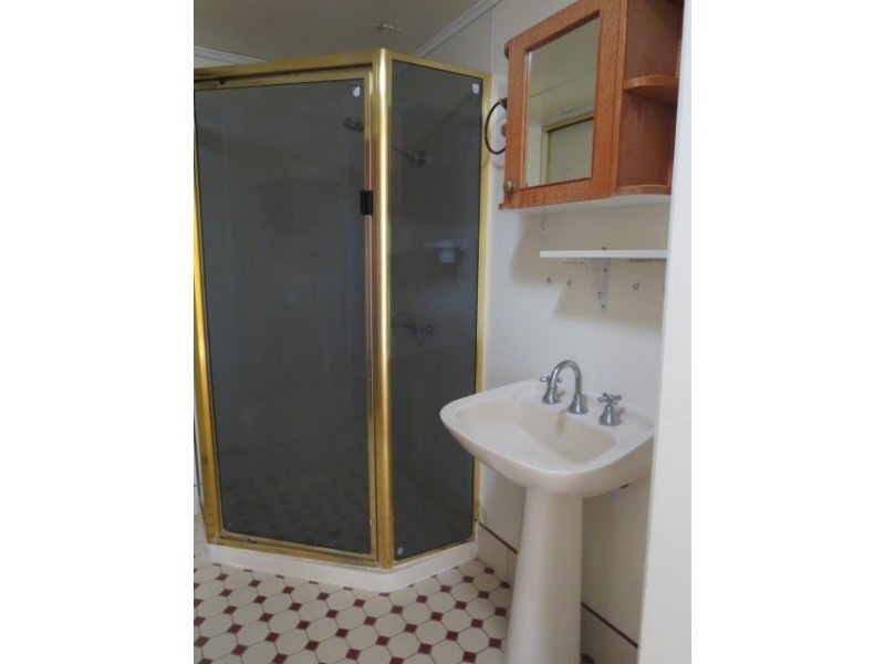 1 Mayne Street, Roma QLD 4455