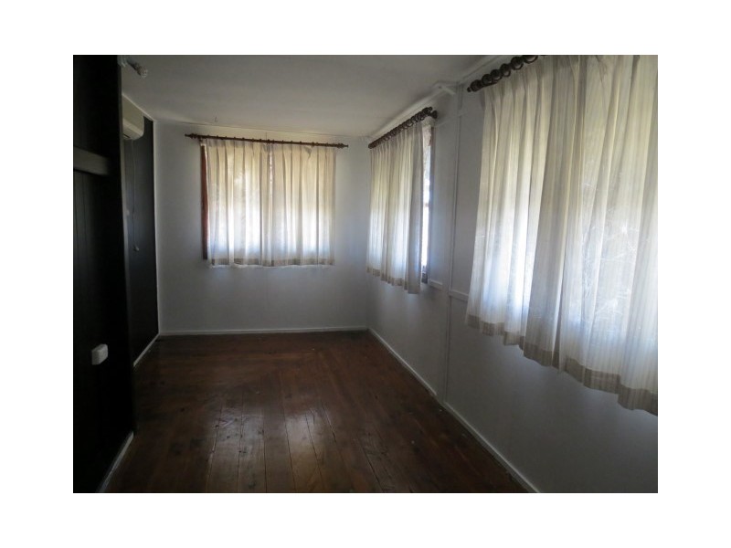 1 Mayne Street, Roma QLD 4455