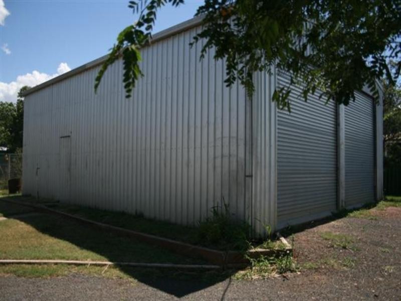 35 Spencer Street, Roma QLD 4455