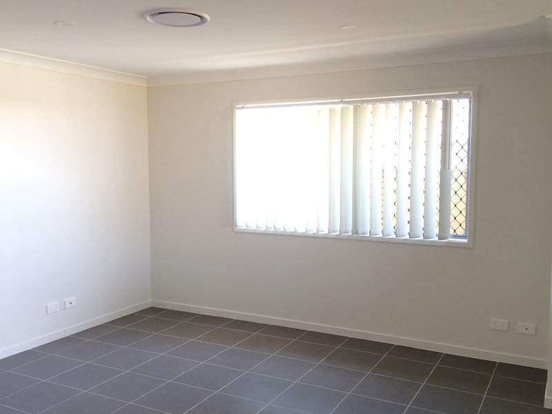 96 Currey Street, Roma QLD 4455