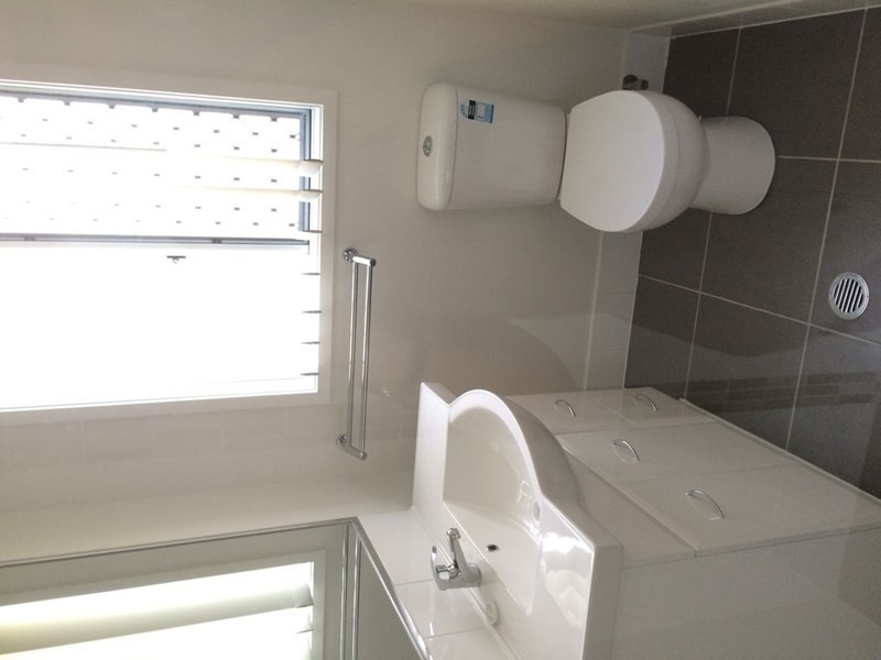 96 Currey Street, Roma QLD 4455