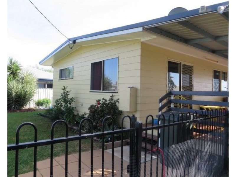 15 Robusta Drive, Roma QLD 4455