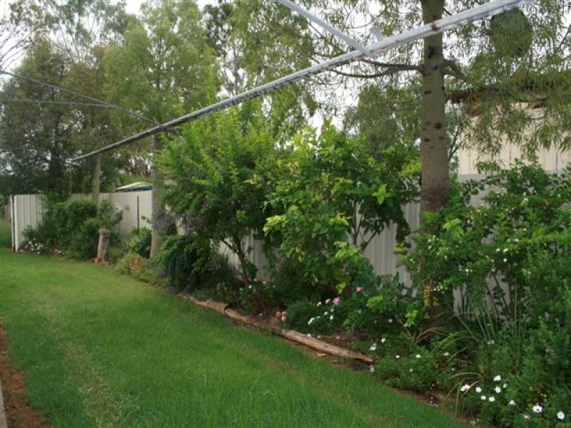 11 Major Street, Roma QLD 4455