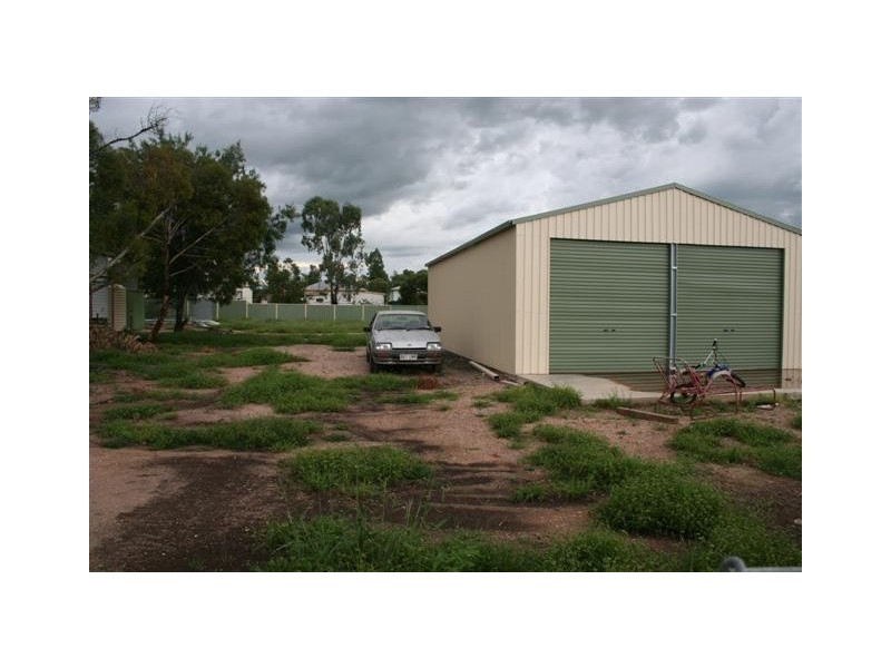 47 Ivy Street, Roma QLD 4455