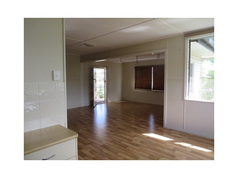 22 Mullavey Street, Roma QLD 4455