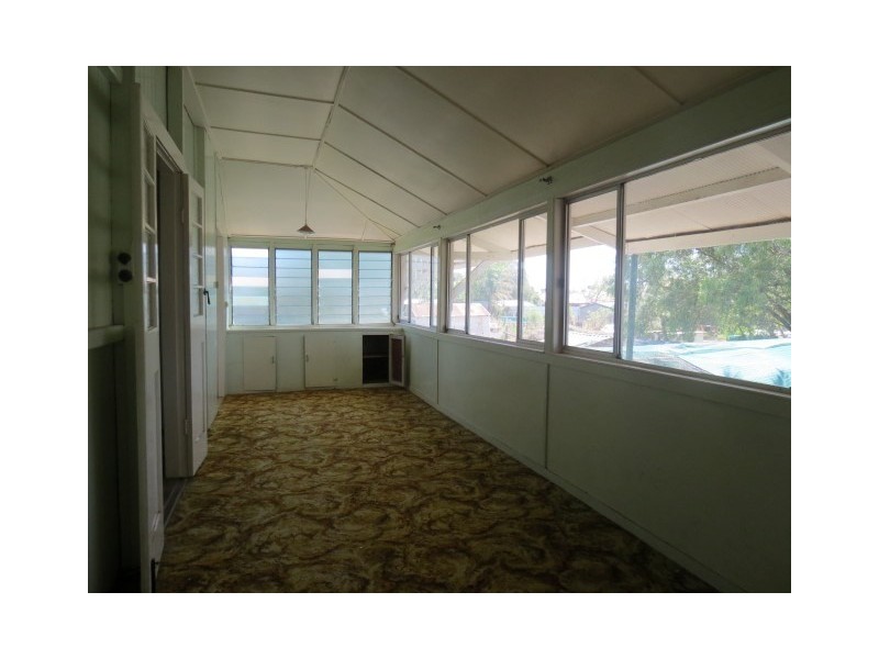 134 Arthur Street, Roma QLD 4455