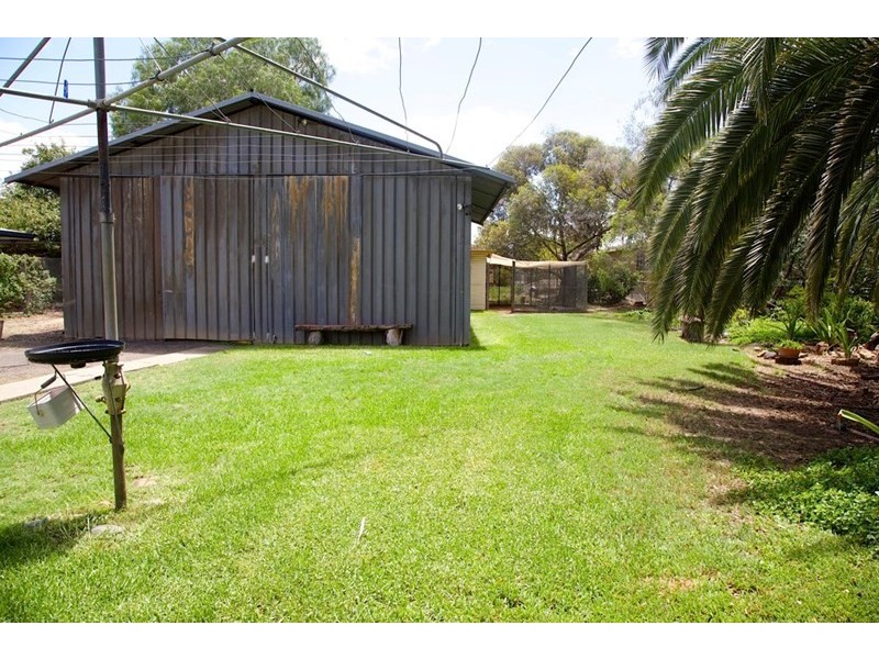 281 Edwardes Street, Roma QLD 4455