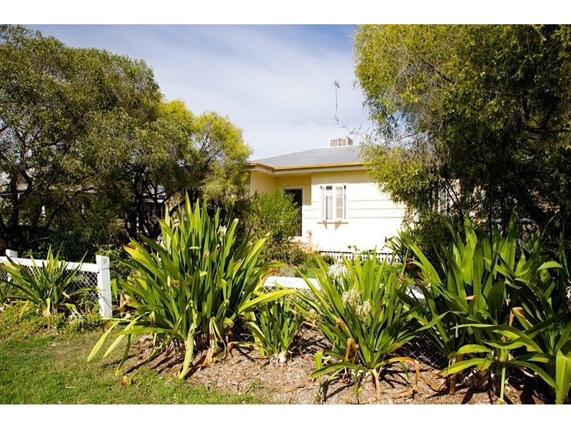 281 Edwardes Street, Roma QLD 4455