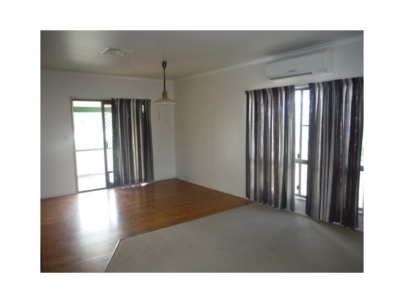 134 Roslyn Drive, Roma QLD 4455