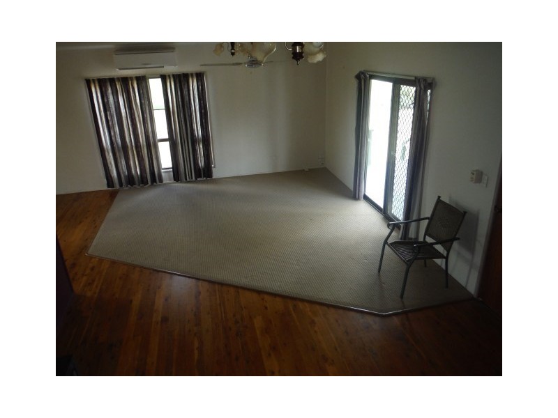 134 Roslyn Drive, Roma QLD 4455