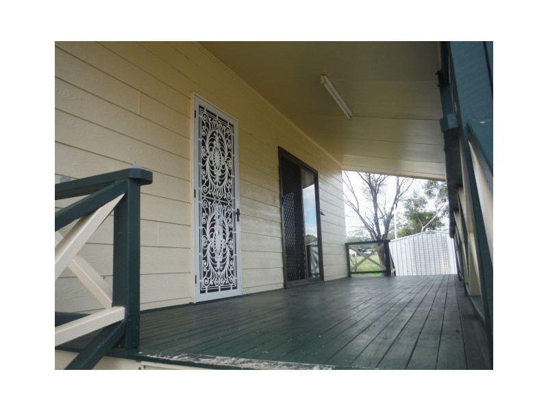 134 Roslyn Drive, Roma QLD 4455
