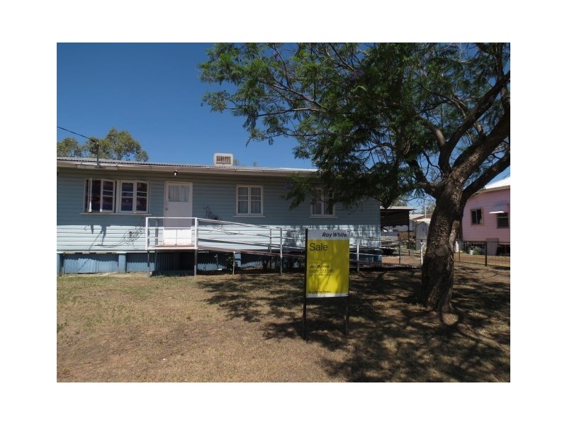 30 Charles Street, Roma QLD 4455