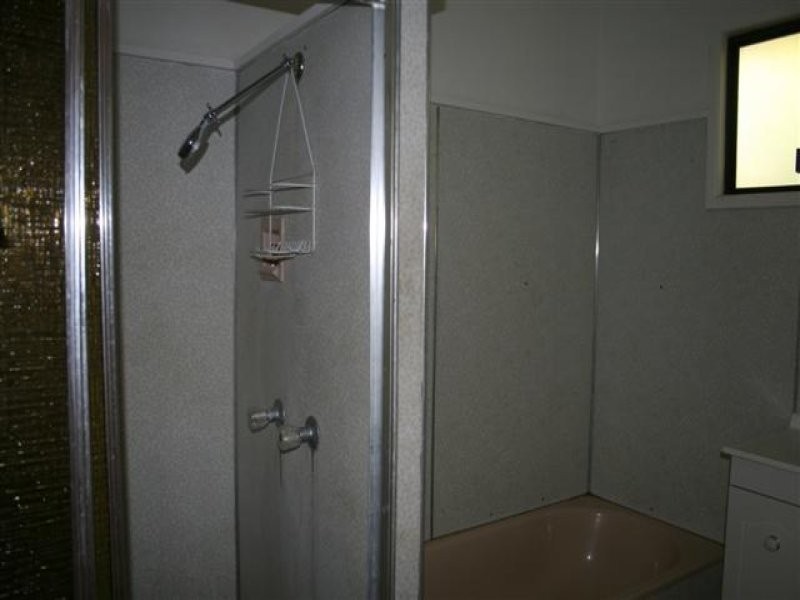 221 Edwardes Street, Roma QLD 4455