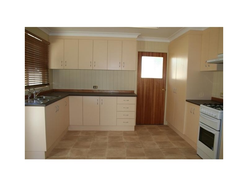 6/104 Wyndham Street, Roma QLD 4455