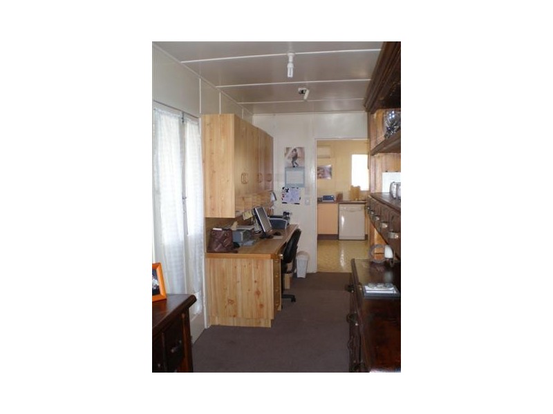 46 North Street, Taroom QLD 4420