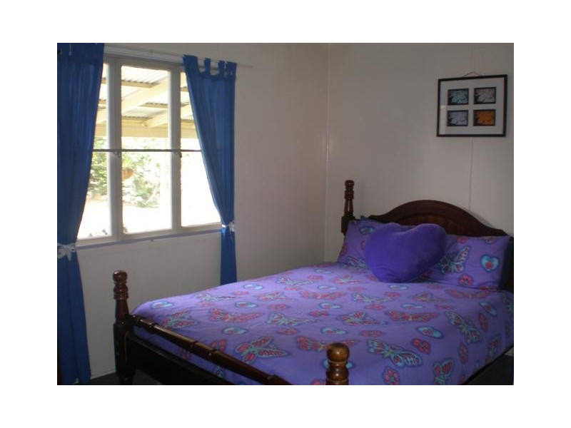 46 North Street, Taroom QLD 4420