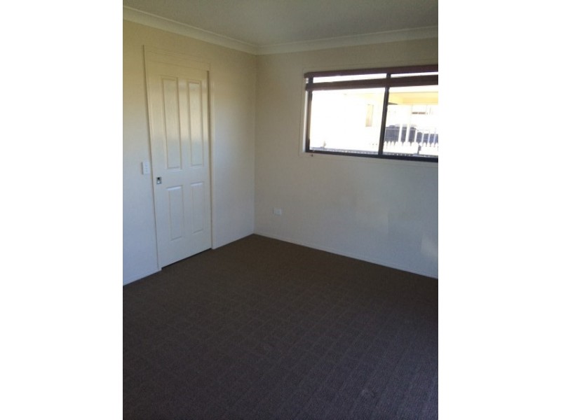 27 Robusta Drive, Roma QLD 4455