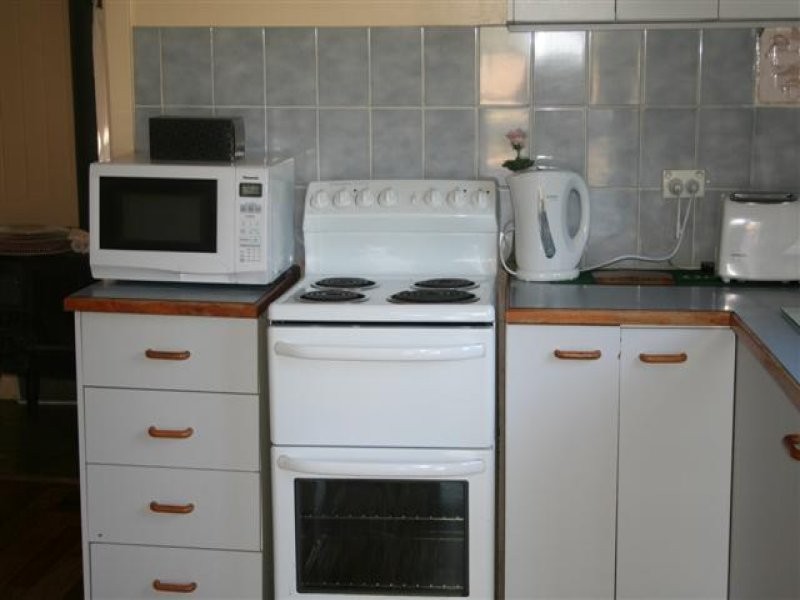 1 Hawthorne Street, Roma QLD 4455