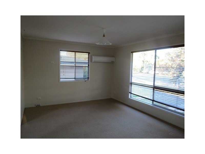 57 Taylor Street, Roma QLD 4455