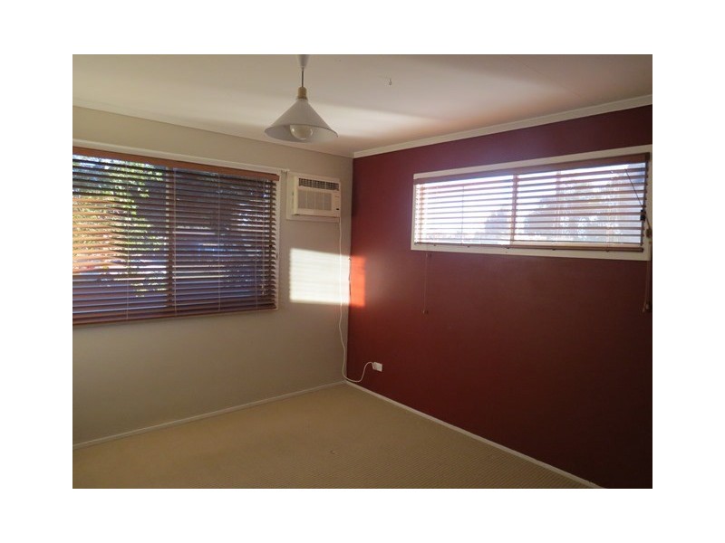 57 Taylor Street, Roma QLD 4455