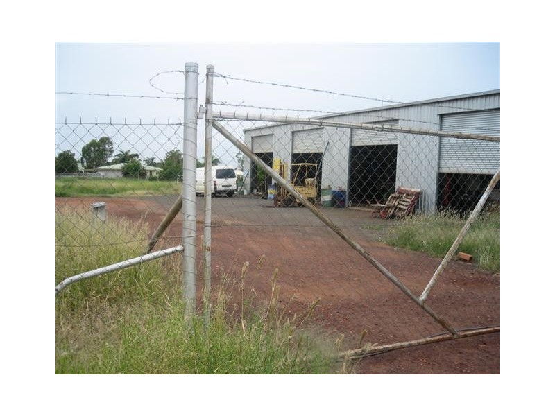 48-50 Roma Radiator Works, Roma QLD 4455