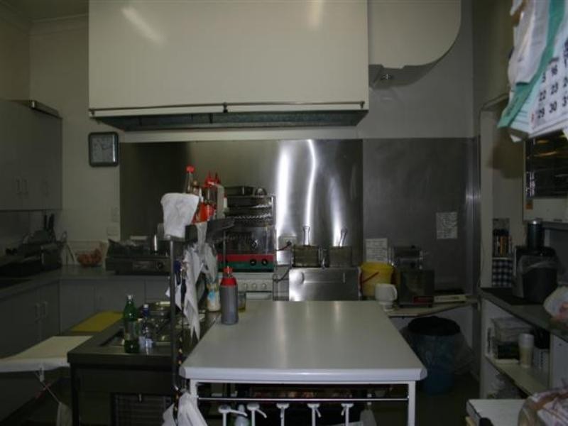 1 Wagonwheel Cafe, Surat QLD 4417